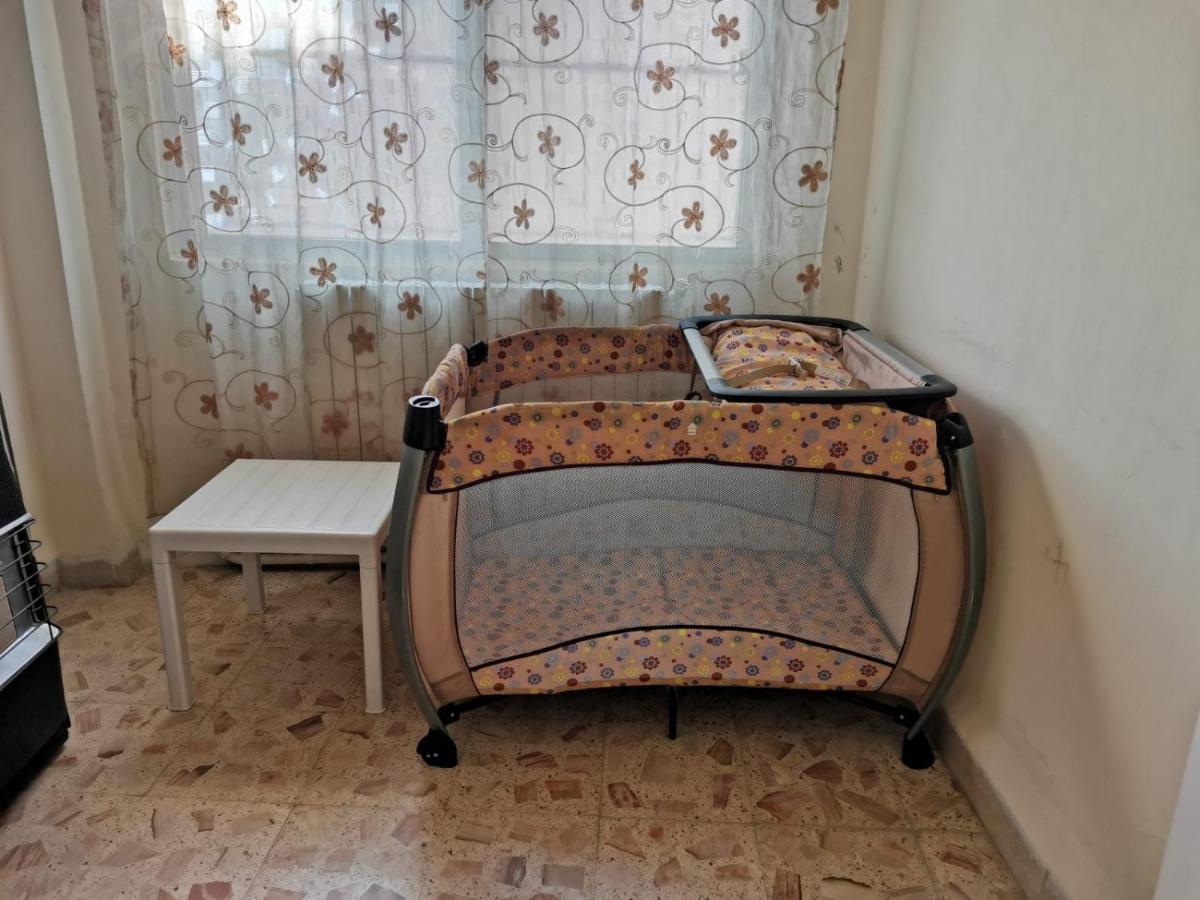 Alice & Andrew Apt. Few Steps To Madaba Old City Center Exterior foto