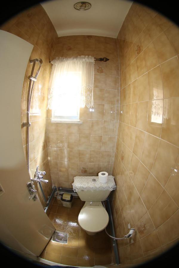 Alice & Andrew Apt. Few Steps To Madaba Old City Center Exterior foto
