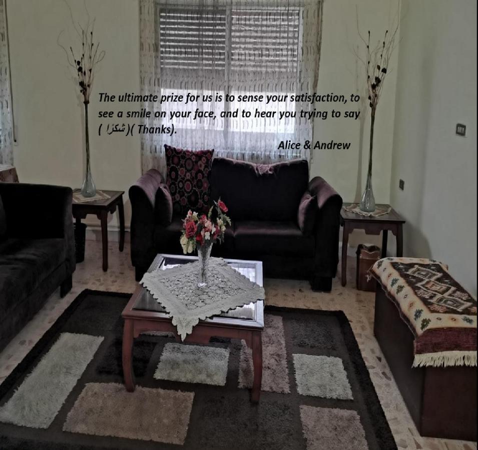 Alice & Andrew Apt. Few Steps To Madaba Old City Center Exterior foto
